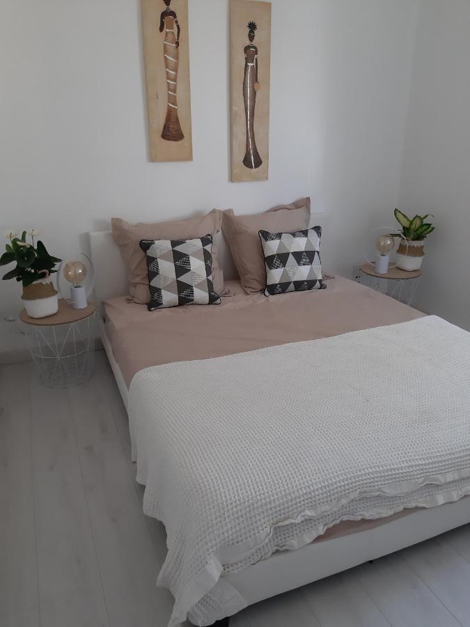 La Casita Serignanaise - Apt T2 - Clim - Jardin Bed & Breakfast Exterior foto