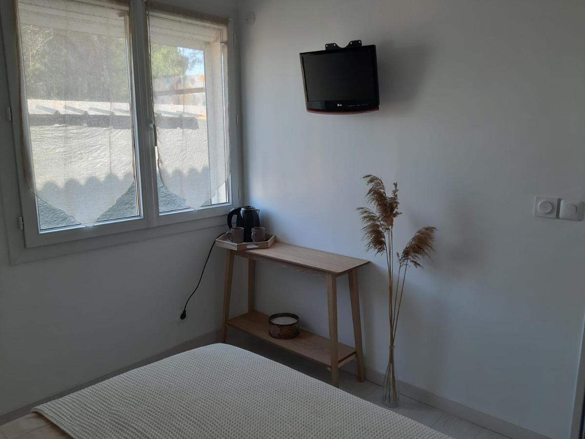 La Casita Serignanaise - Apt T2 - Clim - Jardin Bed & Breakfast Exterior foto